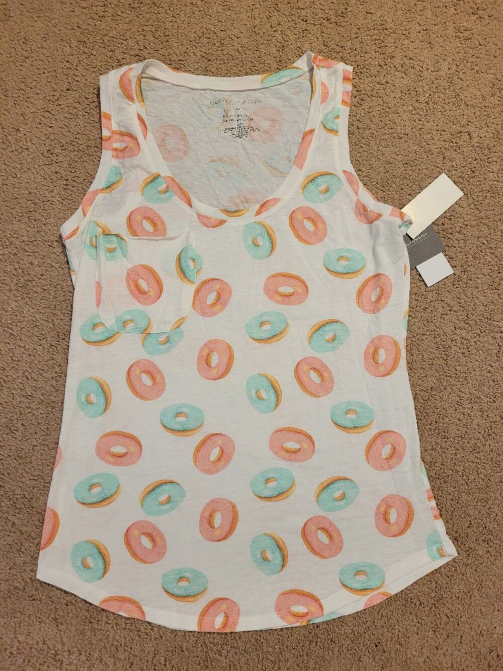 🍩 NEW Women's Size Medium Donut Tank Top 🍩